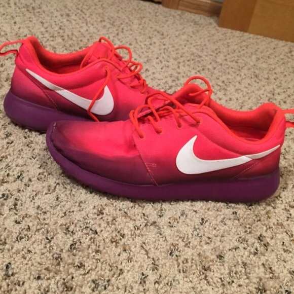 purple roshes womens